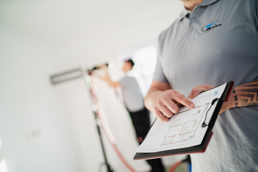 Erfahren Sie mehr über Service Sälzle, Ihr zuverlässiger Partner für Fräsen von Fußbodenheizungen, Verlegeservice von Flächenheizungen, Lüftungsbau und Kernbohrungen. Wir bieten einen perfekten Service in Senden, Vöhringen, Weißenhorn, Neu-Ulm und Ulm. Kontaktieren Sie uns für erfolgreiche Projekte!