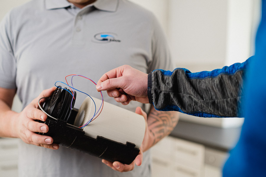 Bei Wasserschäden und Schimmelbildung sind wir von Service Sälzle in Senden Ihr zuverlässiger Partner. Wir bieten schnelle und unkomplizierte Hilfe bei Leckageortung, Rohrreparatur und Raumtrocknung sowie fachgerechte Schimmelbehandlung. Vertrauen Sie auf unsere Expertise und modernste Technik für eine schnelle und effiziente Lösung Ihres Schadens in Senden, Neu-Ulm, Ulm und Weißenhorn